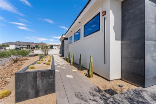 6269 Avienda De Las Colinas, photo 12 of 314